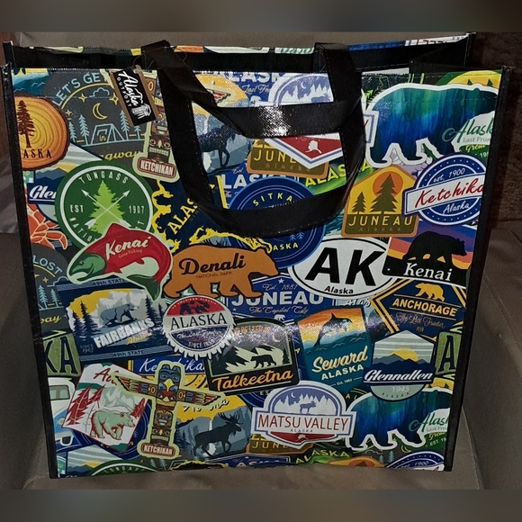 ALASKA OUTPOST REUSABLE TOTE BAG - Picture 4 of 16
